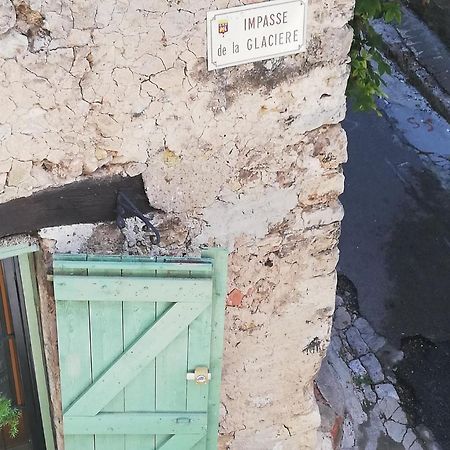 Joli Appartement Au Coeur Du Village Lorgues Kültér fotó
