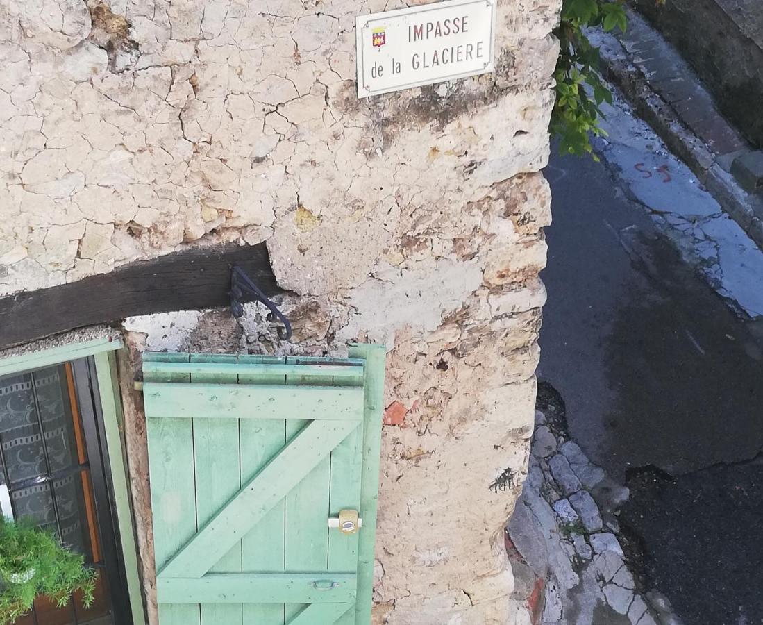 Joli Appartement Au Coeur Du Village Lorgues Kültér fotó